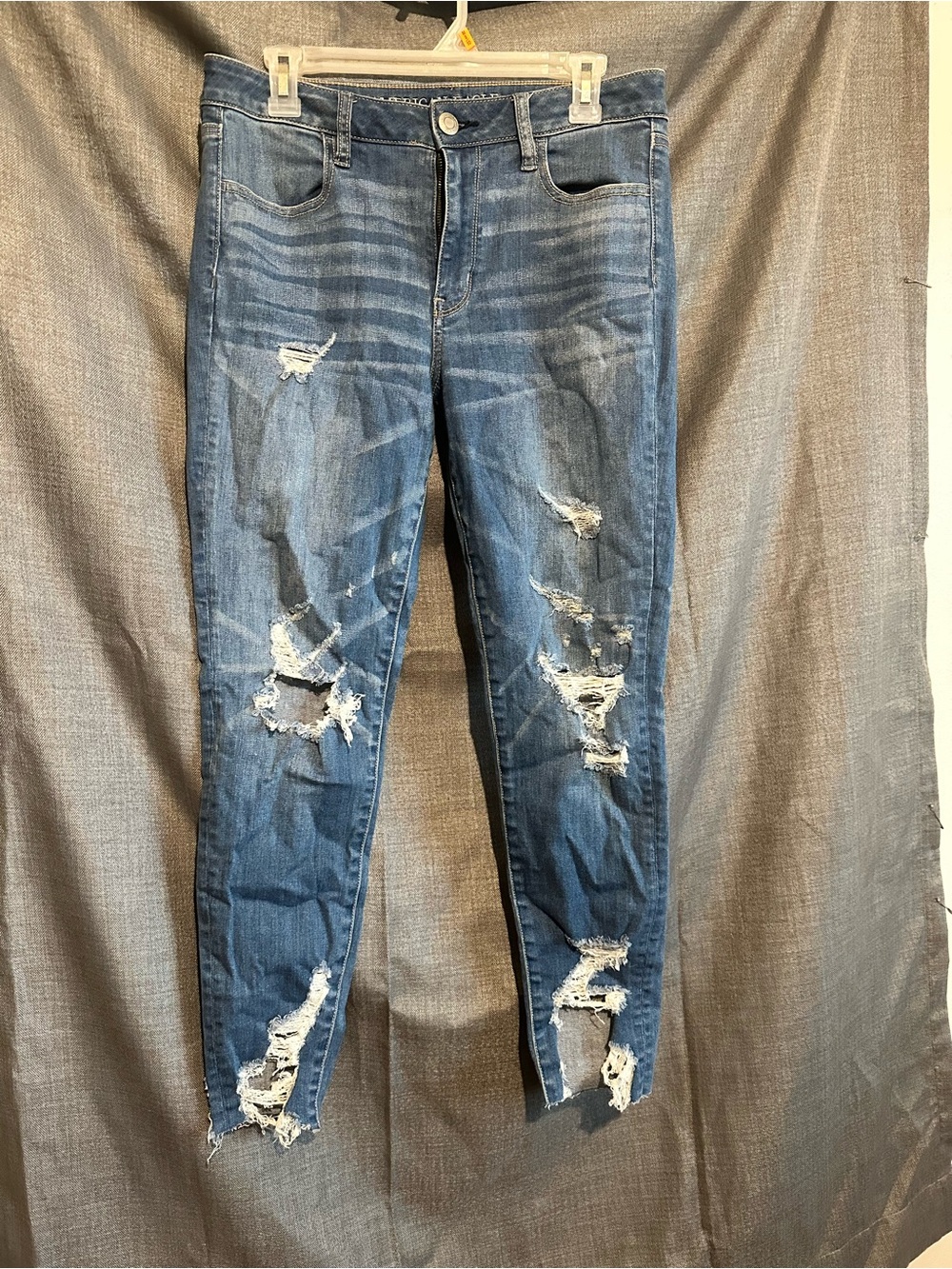 American Eagle Outfitters Women's Distressed Dark Blue Jeggings